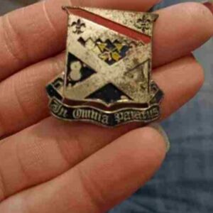 WWII US Army Military 18th Infantry Regiment DI DUI Distinctive Insignia Pin